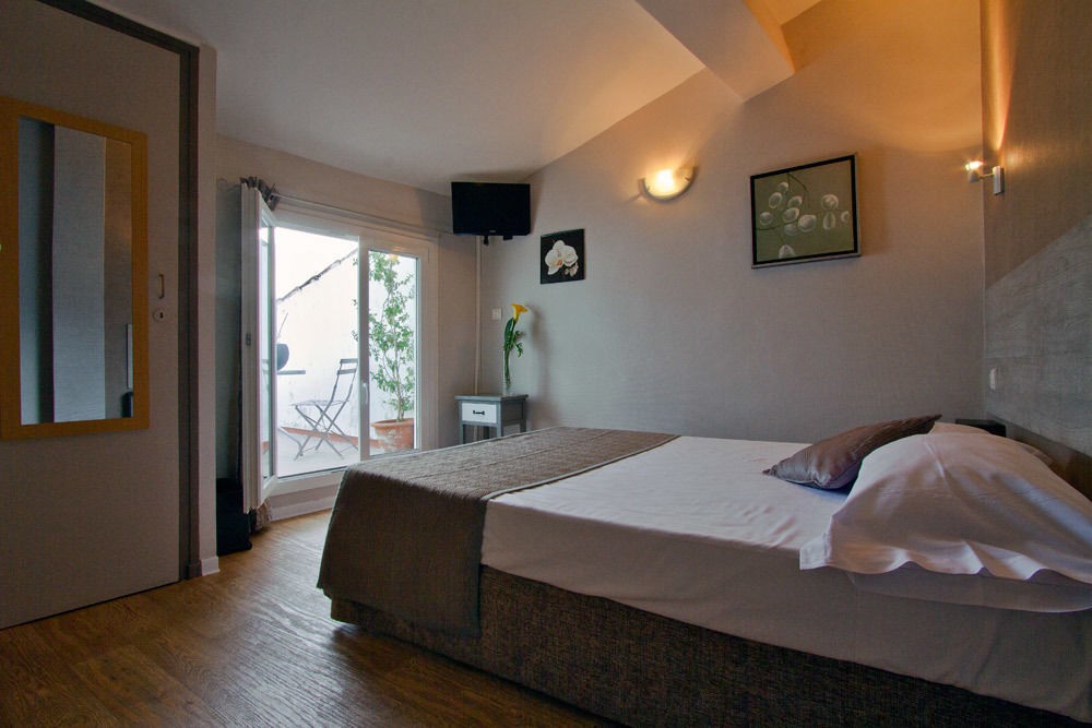 Le Ceretan Hotel Exterior photo